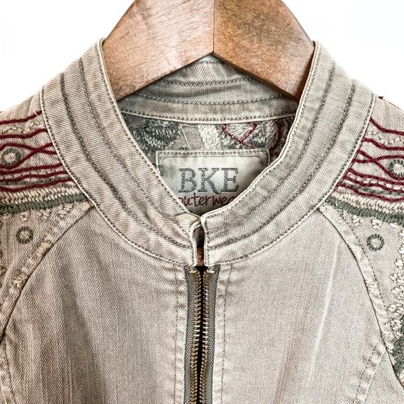 BKE Outerwear Jean Vest - Picture 3 of 7